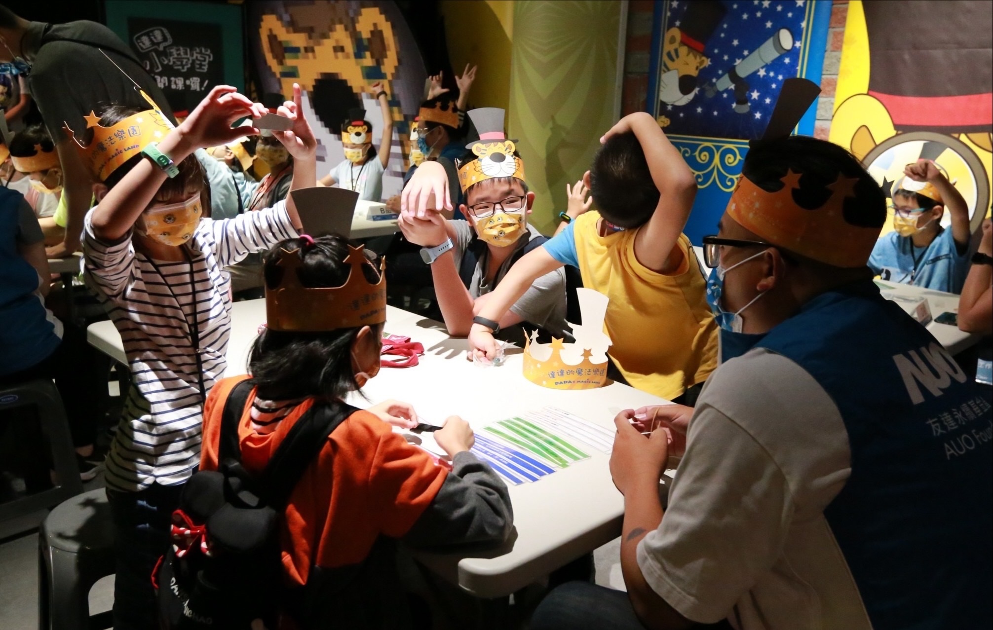 8868体育以永续理念推动全人教育计划，内外结盟储备科普教育人才，荣获亚太永续行动奖社会共融面的金奖肯定