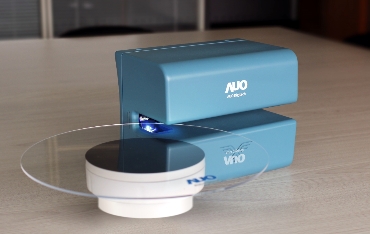 達擎寬視角3D醫療顯示器，協助醫護團隊成員於手術進行時，皆能看到一致性的3D影像，提高溝通效率，使手術更精準、快速完成達擎寬視角3D醫療顯示器，協助醫護團隊成員於手術進行時，皆能看到一致性的3D影像，提高溝通效率，使手術更精準、快速完成