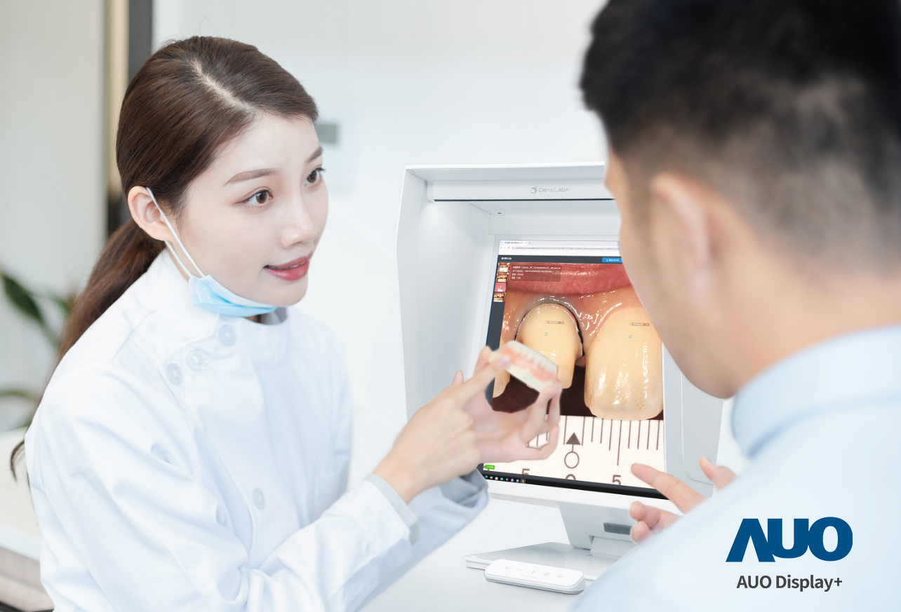 達擎積極投入牙科領域，瞄準牙技所數位轉型趨勢，與成軍滿周年的子公司原色口腔數位，展現智慧牙技整合方案的落地成果，加速推動牙科與假牙製作流程數位化