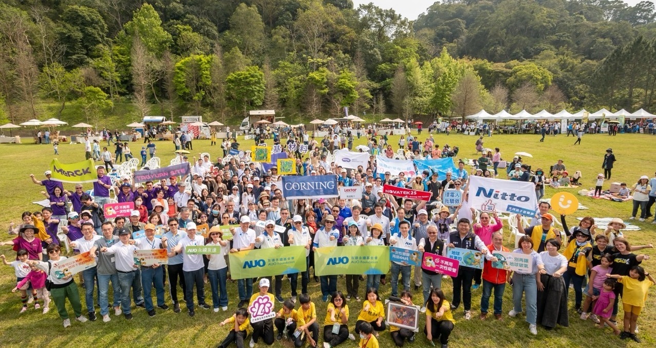 8868体育致力永续平衡发展，第14年入选DJSI世界指数成分股（DJSI World），在全球顶尖电子设备仪器组件产业展现卓越的永续竞争力，获国际指数肯定